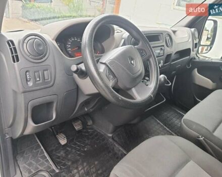 Білий Рено Мастєр, об'ємом двигуна 2.5 л та пробігом 380 тис. км за 16000 $, фото 1 на Automoto.ua