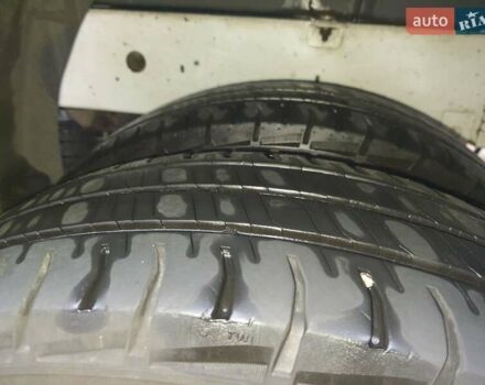 Білий Рено Мастєр, об'ємом двигуна 2.5 л та пробігом 380 тис. км за 16000 $, фото 5 на Automoto.ua