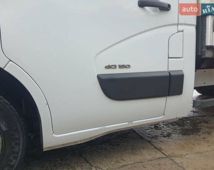 Білий Рено Мастєр, об'ємом двигуна 2.5 л та пробігом 380 тис. км за 16000 $, фото 2 на Automoto.ua