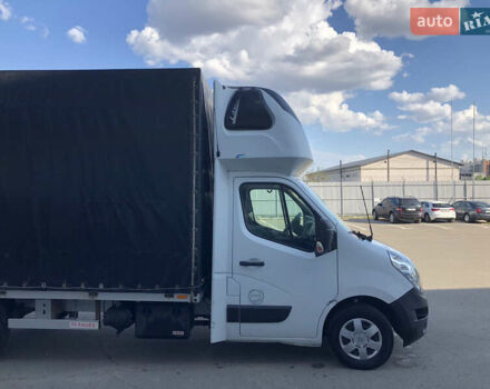Белый Рено Мастер, объемом двигателя 2.3 л и пробегом 520 тыс. км за 16000 $, фото 2 на Automoto.ua