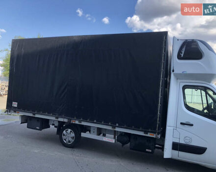 Белый Рено Мастер, объемом двигателя 2.3 л и пробегом 520 тыс. км за 16000 $, фото 3 на Automoto.ua
