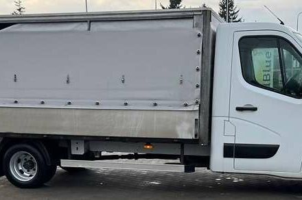 Белый Рено Мастер, объемом двигателя 2.3 л и пробегом 241 тыс. км за 21500 $, фото 8 на Automoto.ua