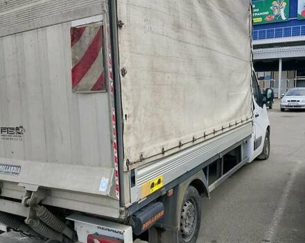 Белый Рено Мастер, объемом двигателя 2.3 л и пробегом 330 тыс. км за 13500 $, фото 5 на Automoto.ua