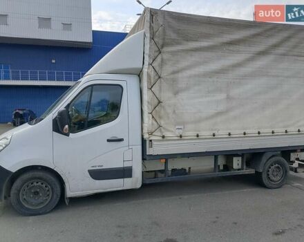 Белый Рено Мастер, объемом двигателя 2.3 л и пробегом 330 тыс. км за 13500 $, фото 4 на Automoto.ua