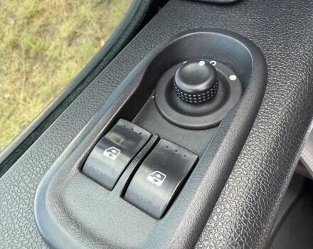 Білий Рено Мастєр, об'ємом двигуна 2.3 л та пробігом 225 тис. км за 22499 $, фото 26 на Automoto.ua