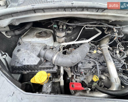 Белый Рено Мастер, объемом двигателя 0 л и пробегом 330 тыс. км за 16300 $, фото 20 на Automoto.ua