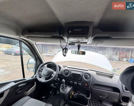Белый Рено Мастер, объемом двигателя 0 л и пробегом 330 тыс. км за 16300 $, фото 17 на Automoto.ua
