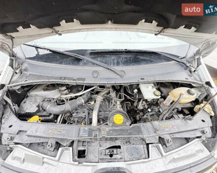 Белый Рено Мастер, объемом двигателя 0 л и пробегом 330 тыс. км за 16300 $, фото 25 на Automoto.ua