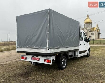 Белый Рено Мастер, объемом двигателя 2.3 л и пробегом 69 тыс. км за 23999 $, фото 2 на Automoto.ua