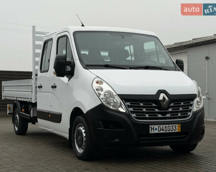 Белый Рено Мастер, объемом двигателя 2.3 л и пробегом 189 тыс. км за 21300 $, фото 4 на Automoto.ua
