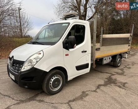 Белый Рено Мастер, объемом двигателя 2.3 л и пробегом 180 тыс. км за 17500 $, фото 2 на Automoto.ua