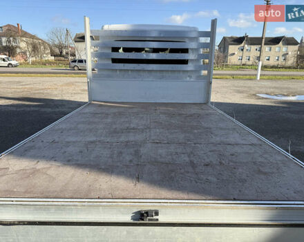 Белый Рено Мастер, объемом двигателя 0 л и пробегом 239 тыс. км за 23200 $, фото 29 на Automoto.ua