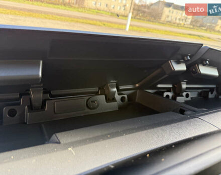 Белый Рено Мастер, объемом двигателя 0 л и пробегом 239 тыс. км за 23200 $, фото 38 на Automoto.ua