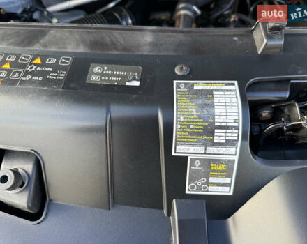 Белый Рено Мастер, объемом двигателя 0 л и пробегом 239 тыс. км за 23200 $, фото 64 на Automoto.ua