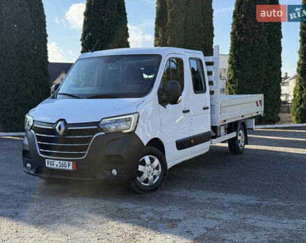 Белый Рено Мастер, объемом двигателя 0 л и пробегом 239 тыс. км за 23200 $, фото 2 на Automoto.ua