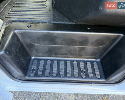 Белый Рено Мастер, объемом двигателя 0 л и пробегом 239 тыс. км за 23200 $, фото 54 на Automoto.ua