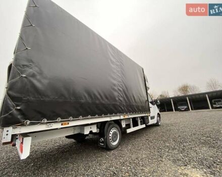 Белый Рено Мастер, объемом двигателя 2.3 л и пробегом 280 тыс. км за 20999 $, фото 1 на Automoto.ua