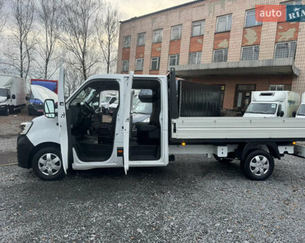 Белый Рено Мастер, объемом двигателя 0 л и пробегом 185 тыс. км за 28900 $, фото 25 на Automoto.ua