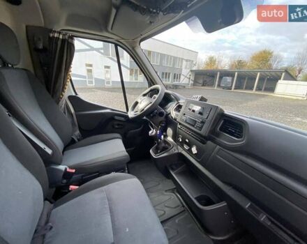 Білий Рено Мастєр, об'ємом двигуна 2.3 л та пробігом 280 тис. км за 22899 $, фото 32 на Automoto.ua