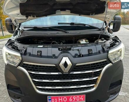 Рено Мастер 2022 в Ковель на Automoto.ua Белый Рено Мастер, объемом двигателя 2.3 л и пробегом 267 тыс. км за 19999 $, фото 25 на Automoto.ua