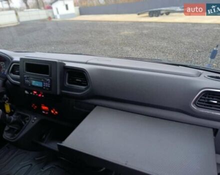 Білий Рено Мастєр, об'ємом двигуна 2.3 л та пробігом 267 тис. км за 19999 $, фото 26 на Automoto.ua