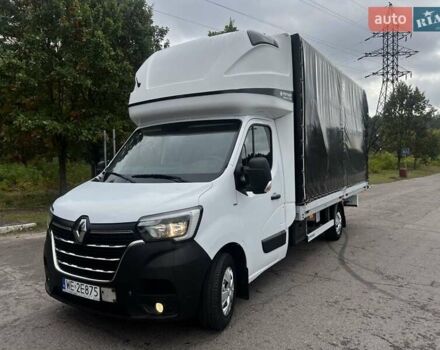 Белый Рено Мастер, объемом двигателя 2.3 л и пробегом 267 тыс. км за 20997 $, фото 1 на Automoto.ua