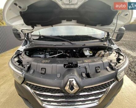 Білий Рено Мастєр, об'ємом двигуна 2.3 л та пробігом 280 тис. км за 22899 $, фото 18 на Automoto.ua