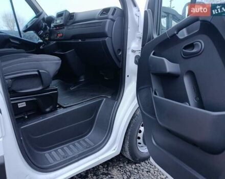 Білий Рено Мастєр, об'ємом двигуна 2.3 л та пробігом 267 тис. км за 19999 $, фото 21 на Automoto.ua