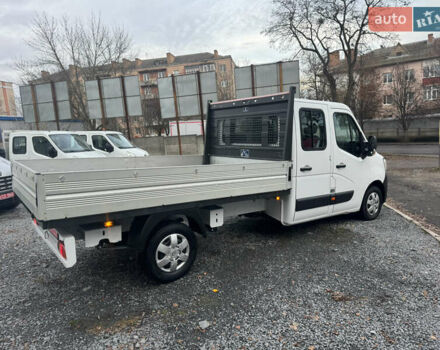 Белый Рено Мастер, объемом двигателя 0 л и пробегом 185 тыс. км за 28900 $, фото 17 на Automoto.ua