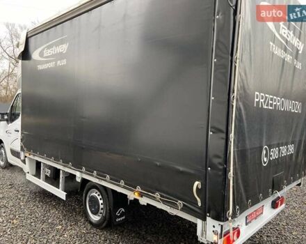 Белый Рено Мастер, объемом двигателя 2.3 л и пробегом 394 тыс. км за 19999 $, фото 1 на Automoto.ua