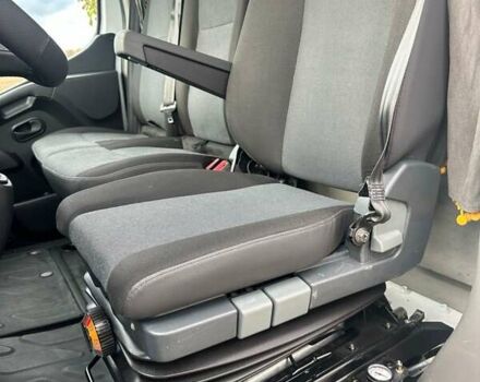 Білий Рено Мастєр, об'ємом двигуна 2.3 л та пробігом 277 тис. км за 22777 $, фото 20 на Automoto.ua