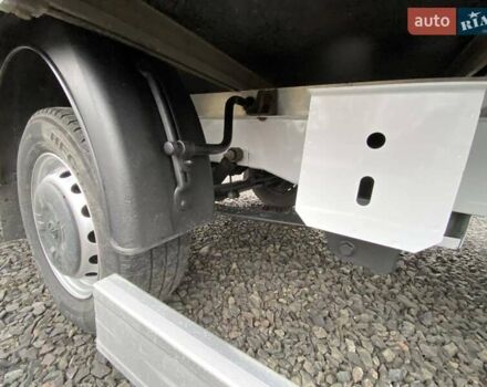 Белый Рено Мастер, объемом двигателя 2.3 л и пробегом 280 тыс. км за 20999 $, фото 28 на Automoto.ua