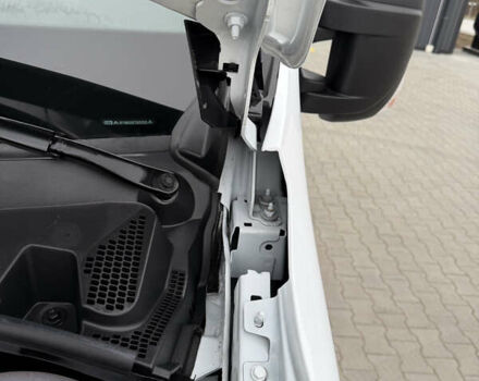 Білий Рено Мастєр, об'ємом двигуна 2.3 л та пробігом 33 тис. км за 30500 $, фото 64 на Automoto.ua