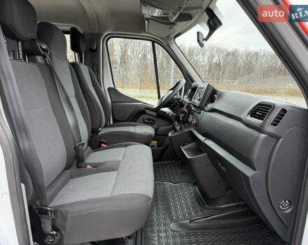 Білий Рено Мастєр, об'ємом двигуна 2.3 л та пробігом 33 тис. км за 30500 $, фото 57 на Automoto.ua