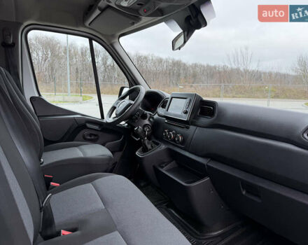 Білий Рено Мастєр, об'ємом двигуна 2.3 л та пробігом 33 тис. км за 30500 $, фото 56 на Automoto.ua