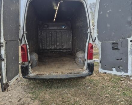 Белый Рено Мастер, объемом двигателя 2.5 л и пробегом 500 тыс. км за 2600 $, фото 9 на Automoto.ua