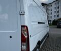 Белый Рено Мастер, объемом двигателя 0 л и пробегом 199 тыс. км за 21300 $, фото 2 на Automoto.ua