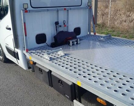 Белый Рено Мастер, объемом двигателя 2.3 л и пробегом 709 тыс. км за 14500 $, фото 8 на Automoto.ua