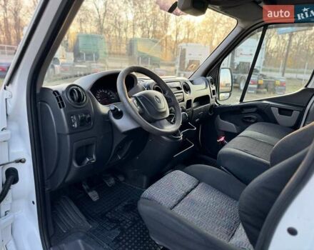 Рено Мастер 2014 в Кицмане на Automoto.ua Белый Рено Мастер, объемом двигателя 2.3 л и пробегом 460 тыс. км за 14500 $, фото 13 на Automoto.ua