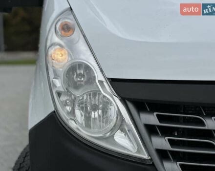 Белый Рено Мастер, объемом двигателя 2.3 л и пробегом 580 тыс. км за 15300 $, фото 41 на Automoto.ua