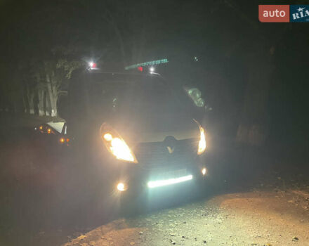 Белый Рено Мастер, объемом двигателя 2.3 л и пробегом 580 тыс. км за 15300 $, фото 47 на Automoto.ua