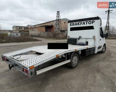 Белый Рено Мастер, объемом двигателя 2.3 л и пробегом 327 тыс. км за 25000 $, фото 11 на Automoto.ua