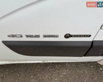 Белый Рено Мастер, объемом двигателя 2.3 л и пробегом 327 тыс. км за 25000 $, фото 13 на Automoto.ua