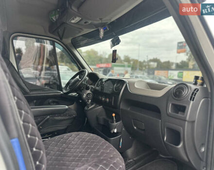 Белый Рено Мастер, объемом двигателя 2.3 л и пробегом 330 тыс. км за 25500 $, фото 7 на Automoto.ua