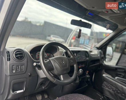 Белый Рено Мастер, объемом двигателя 2.3 л и пробегом 330 тыс. км за 25500 $, фото 11 на Automoto.ua