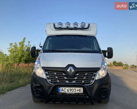 Белый Рено Мастер, объемом двигателя 2.3 л и пробегом 450 тыс. км за 17700 $, фото 1 на Automoto.ua