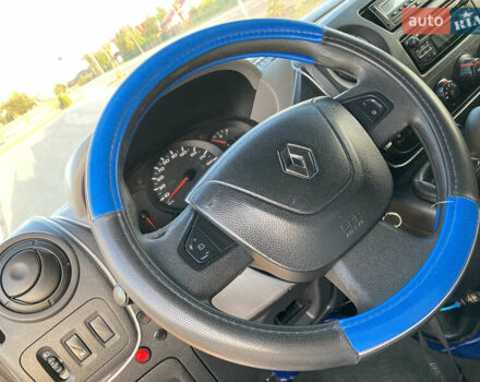 Белый Рено Мастер, объемом двигателя 2.3 л и пробегом 450 тыс. км за 17700 $, фото 38 на Automoto.ua