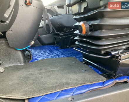 Белый Рено Мастер, объемом двигателя 2.3 л и пробегом 450 тыс. км за 17700 $, фото 44 на Automoto.ua