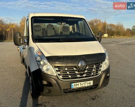 Белый Рено Мастер, объемом двигателя 2.3 л и пробегом 400 тыс. км за 13700 $, фото 5 на Automoto.ua