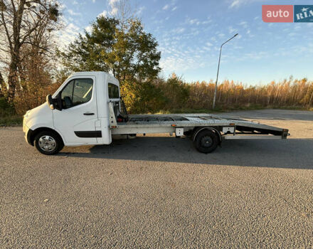 Белый Рено Мастер, объемом двигателя 2.3 л и пробегом 400 тыс. км за 13700 $, фото 1 на Automoto.ua